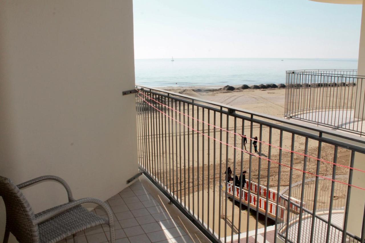 Hotel Vienna Caorle Ngoại thất bức ảnh