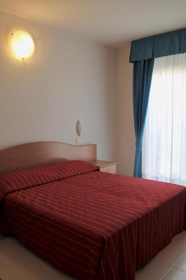 Hotel Vienna Caorle Ngoại thất bức ảnh