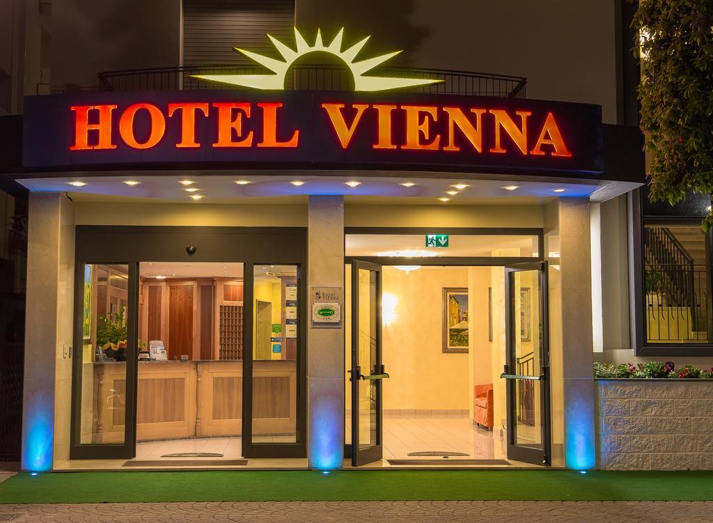 Hotel Vienna Caorle Ngoại thất bức ảnh